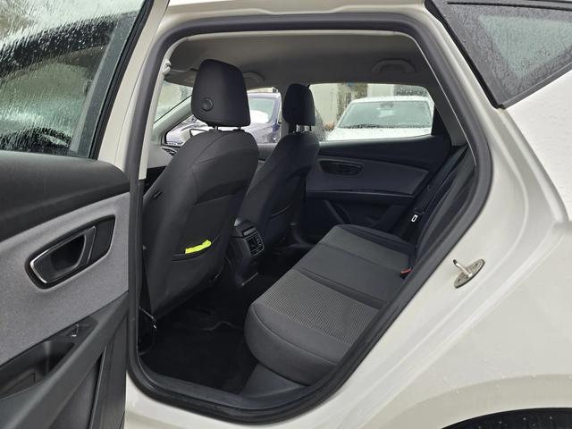 Seat Leon 1.6TDI 115к.с STYLE - автомобили, коли, обяви за нови и употребявани 10