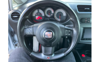 Seat Leon FR-2.0TDI-200k.s-NAVI-ITALIA - автомобили, коли, обяви за нови и употребявани 14