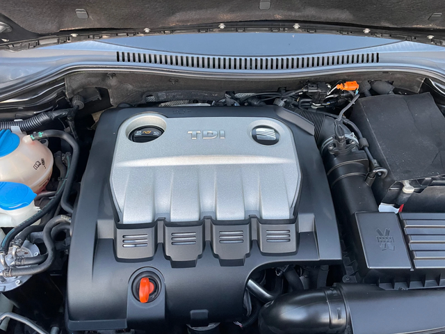 Seat Leon FR-2.0TDI-170-ITALIA - автомобили, коли, обяви за нови и употребявани 14