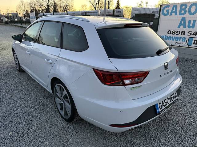 Seat Leon FR 184кс.TDI DSG!! LED!! NAVI!! - автомобили, коли, обяви за нови и употребявани 3