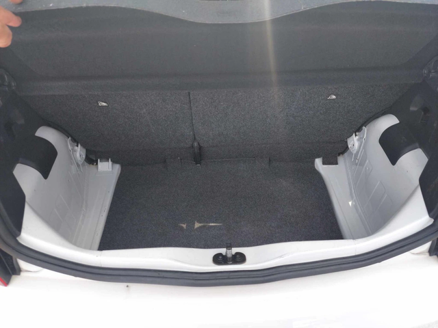 Seat Mii 1, 0i 60ps NAVI - автомобили, коли, обяви за нови и употребявани 11