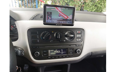 Seat Mii 1, 0i 60ps NAVI - автомобили, коли, обяви за нови и употребявани 8