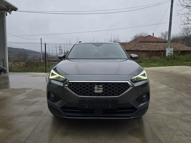 Seat Tarraco 2.0TDI 4х4 DSG STYLE 150к.с - автомобили, коли, обяви за нови и употребявани 4