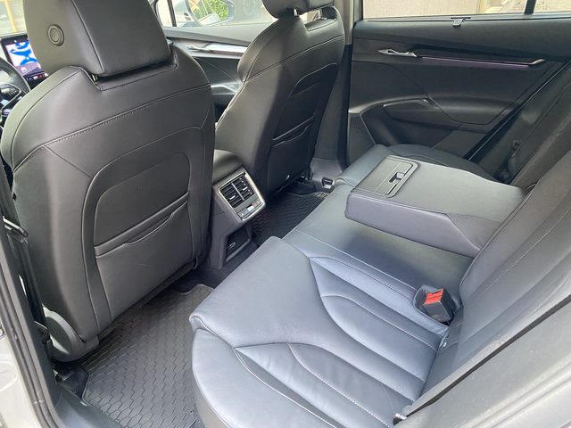 Skoda Enyaq 80 82 kWh (204 кс) - автомобили, коли, обяви за нови и употребявани 11