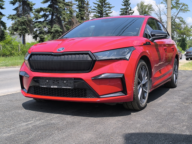 Skoda Enyaq Sport Line - автомобили, коли, обяви за нови и употребявани 0