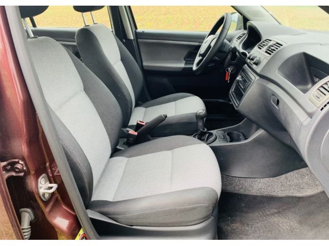 Skoda Fabia 1.4 d - автомобили, коли, обяви за нови и употребявани 12