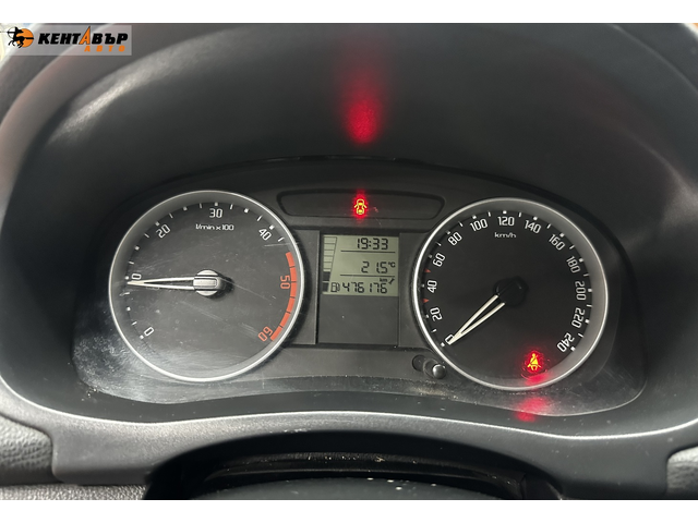 Skoda Fabia 1.9d 105 к.с. - автомобили, коли, обяви за нови и употребявани 13