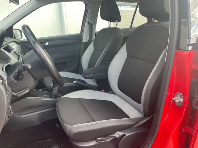 Skoda Fabia N1 Върнат от Лизинг Euro 6B - автомобили, коли, обяви за нови и употребявани 11