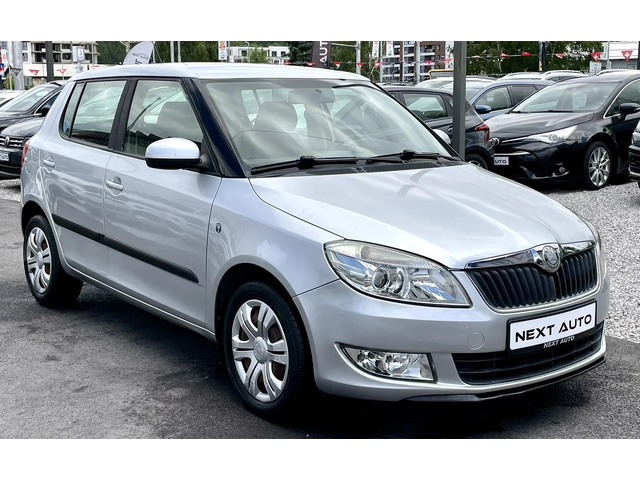 Skoda Fabia 1.6TDI 75HP - автомобили, коли, обяви за нови и употребявани 2