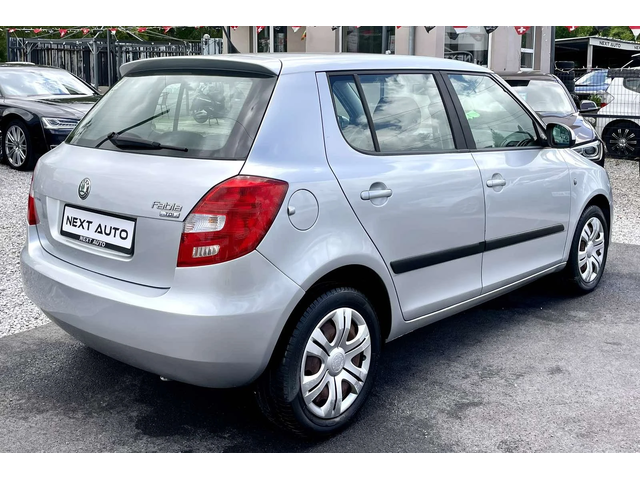 Skoda Fabia 1.6TDI 75HP - автомобили, коли, обяви за нови и употребявани 4