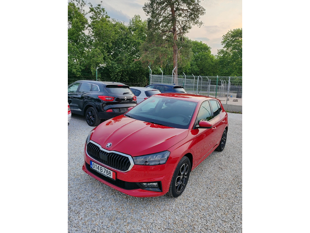 Skoda Fabia 1.0, 95к.с. 1640км. НОВ - автомобили, коли, обяви за нови и употребявани 2