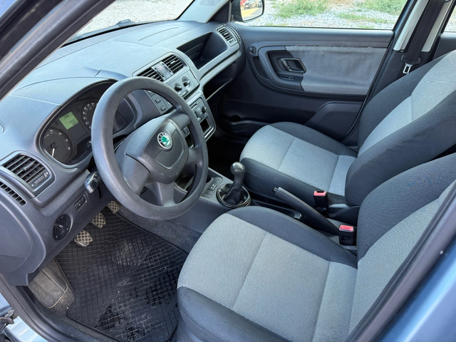 Skoda Fabia 1.2i HTP - автомобили, коли, обяви за нови и употребявани 6