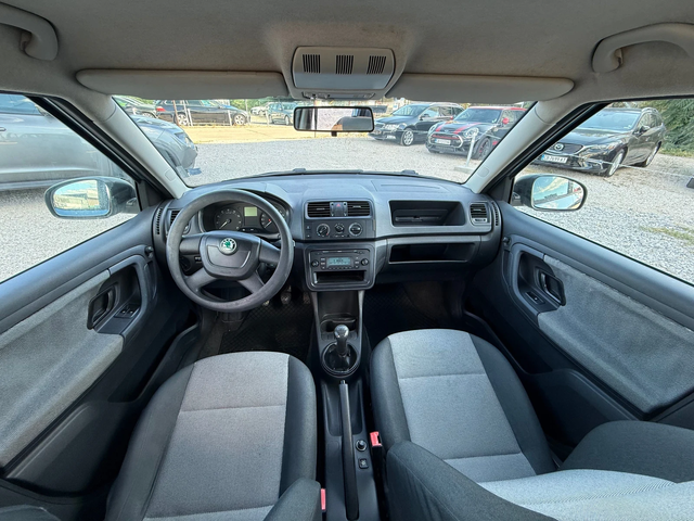 Skoda Fabia 1.2i HTP - автомобили, коли, обяви за нови и употребявани 7