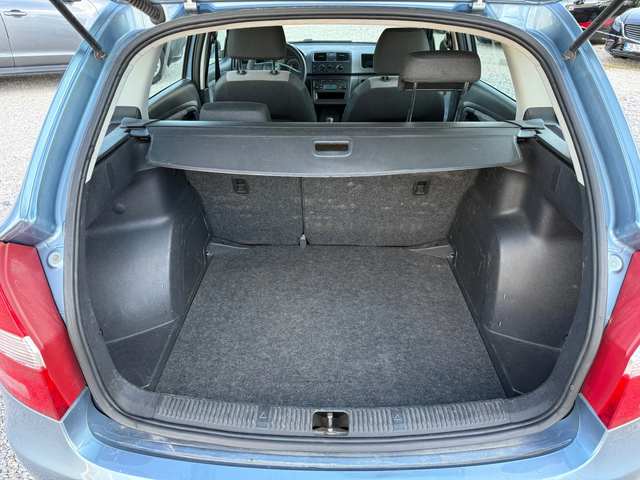 Skoda Fabia 1.2i HTP - автомобили, коли, обяви за нови и употребявани 9