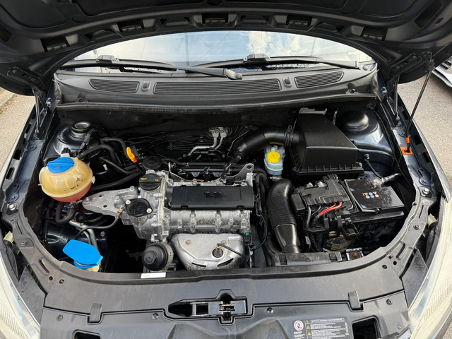 Skoda Fabia 1.2I FACELIFT - автомобили, коли, обяви за нови и употребявани 16