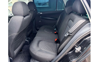 Skoda Fabia - автомобили, коли, обяви за нови и употребявани 8