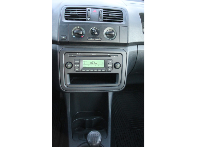 Skoda Fabia 1.2 i  НОВ ВНОС ГЕРМАНИЯ - автомобили, коли, обяви за нови и употребявани 11