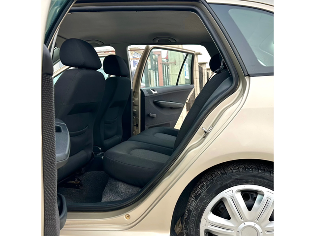 Skoda Fabia 1.4D 75HP - автомобили, коли, обяви за нови и употребявани 10