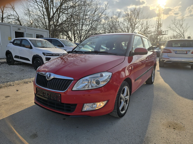 Skoda Fabia 1.2TSI 86к.с Топ състояние - автомобили, коли, обяви за нови и употребявани 0