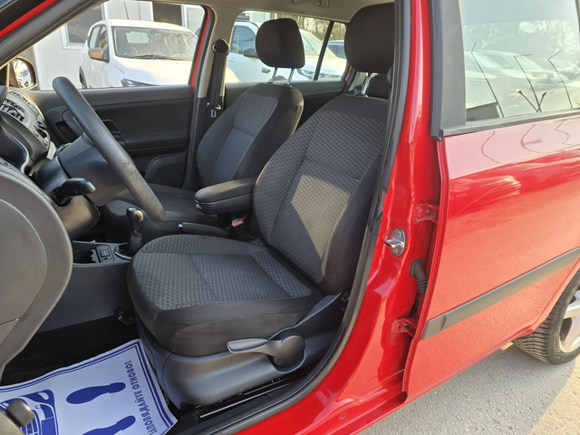 Skoda Fabia 1.2TSI 86к.с Топ състояние - автомобили, коли, обяви за нови и употребявани 9