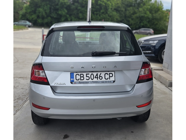 Skoda Fabia ГАРАНЦИЯ 07.2026г. - автомобили, коли, обяви за нови и употребявани 4