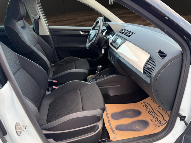 Skoda Fabia 1.4TDI DSG BICOLOR AMBITION - автомобили, коли, обяви за нови и употребявани 13
