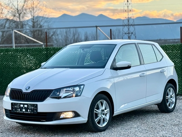 Skoda Fabia 1.0i 92000km EURO 6 - автомобили, коли, обяви за нови и употребявани 2