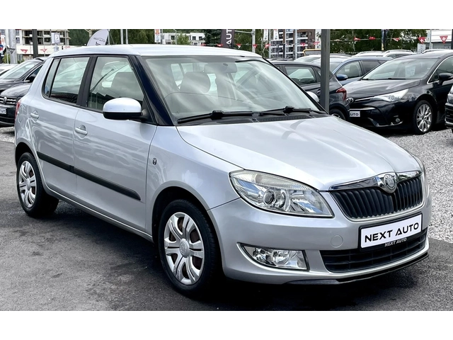 Skoda Fabia 1.6TDI 75HP - автомобили, коли, обяви за нови и употребявани 2