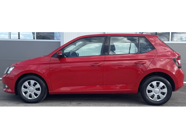 Skoda Fabia N1 Върнат от Лизинг Euro 6B - автомобили, коли, обяви за нови и употребявани 1