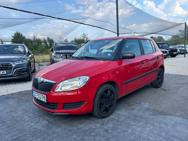 Skoda Fabia 1.2i* КЛИМАТИК - автомобили, коли, обяви за нови и употребявани 0