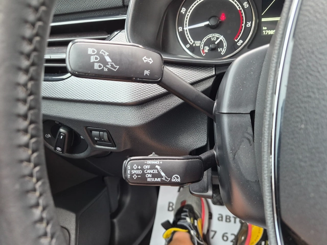 Skoda Kamiq 1.0 TSI УНИКАТ - автомобили, коли, обяви за нови и употребявани 13