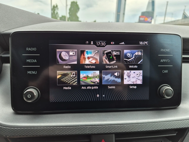 Skoda Kamiq 1.0 TSI УНИКАТ - автомобили, коли, обяви за нови и употребявани 14