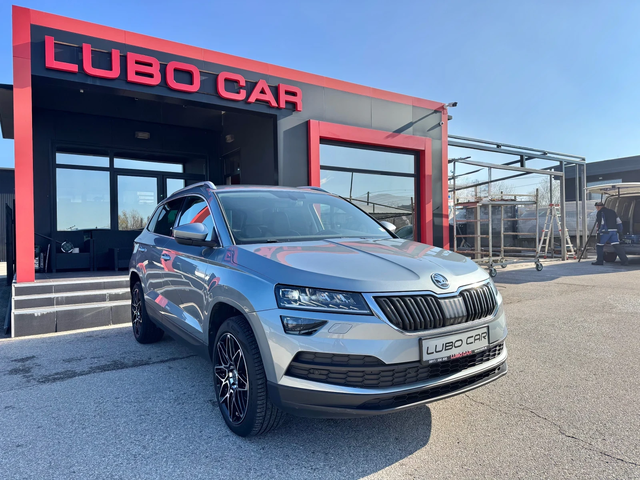 Skoda Karoq 1.6TDI-AUT-FULL LED-CAMERA-KEYLESS-AMBIENT-TOP - автомобили, коли, обяви за нови и употребявани 0