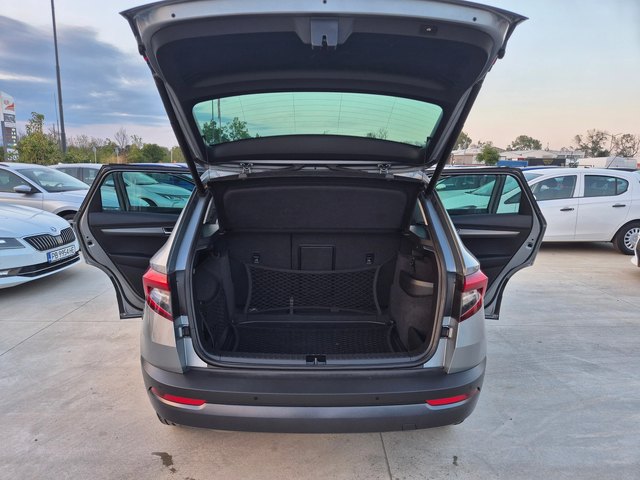 Skoda Karoq 2.0 TDI M/Т - автомобили, коли, обяви за нови и употребявани 10