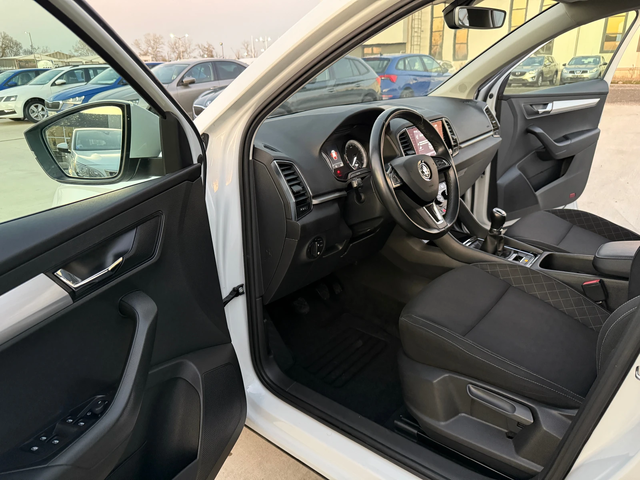 Skoda Karoq -2.0TDI-4х4-М/T-150kc - автомобили, коли, обяви за нови и употребявани 12