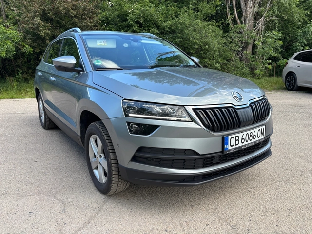 Skoda Karoq 2.0-TDI Style 4x4/Keyless/LED/ОБСЛУЖЕНА! - автомобили, коли, обяви за нови и употребявани 2