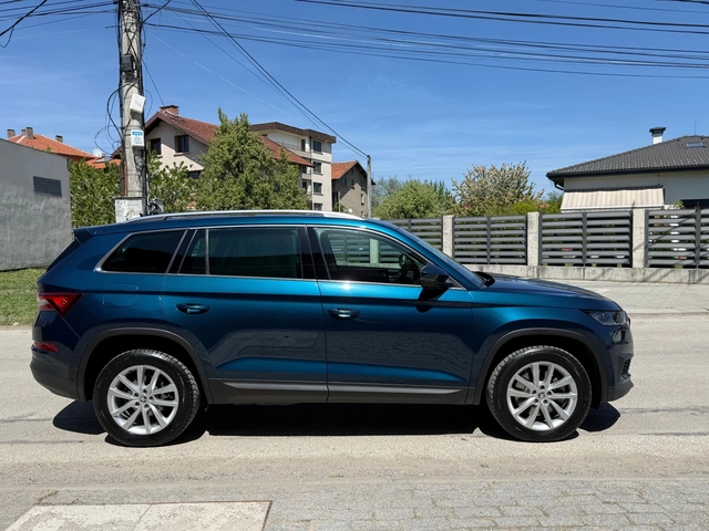 Skoda Kodiaq 2.0TDI-4x4-AVTOMAT-7м-128x.k - автомобили, коли, обяви за нови и употребявани 3