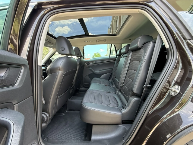 Skoda Kodiaq 7-места-AVTOMAT-4X4-ШВЕЙЦАРИЯ-FULL-TOP - автомобили, коли, обяви за нови и употребявани 14