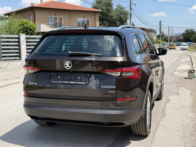 Skoda Kodiaq 7-места-AVTOMAT-4X4-ШВЕЙЦАРИЯ-FULL-TOP - автомобили, коли, обяви за нови и употребявани 4