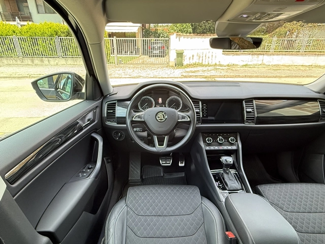 Skoda Kodiaq 7-места-AVTOMAT-4X4-ШВЕЙЦАРИЯ-FULL-TOP - автомобили, коли, обяви за нови и употребявани 9