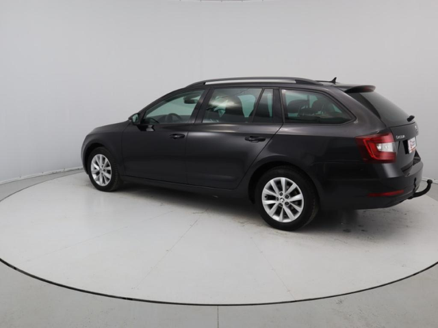 Skoda Octavia 1.0 TSI - автомобили, коли, обяви за нови и употребявани 24