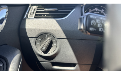 Skoda Octavia 1.5 TSI Automatic от България с ДДС - автомобили, коли, обяви за нови и употребявани 18