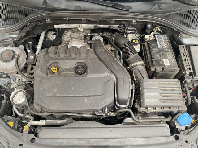 Skoda Octavia 1.5 TSI /DSG /Sport Business - автомобили, коли, обяви за нови и употребявани 16