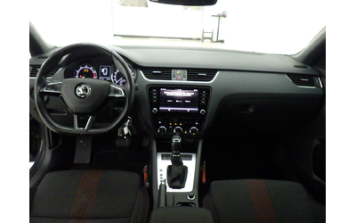 skoda-octavia-1-5-tsi-dsg-sport-business-nalichna-v-bg - 4