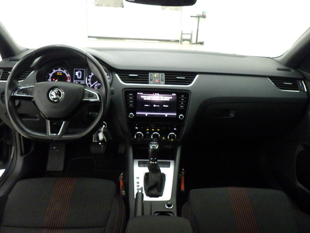 Skoda Octavia 1.5 TSI /DSG /Sport Business /Oчакван! - автомобили, коли, обяви за нови и употребявани 4