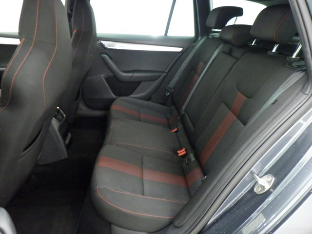 Skoda Octavia 1.5 TSI /DSG /Sport Business /Oчакван! - автомобили, коли, обяви за нови и употребявани 6