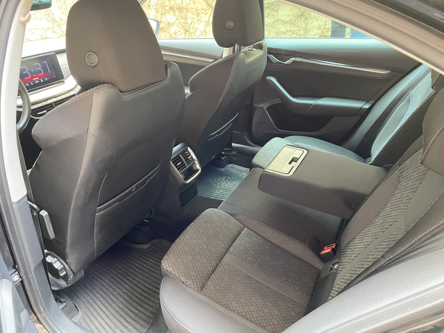 Skoda Octavia 1.5 TSI /DSG /Style - автомобили, коли, обяви за нови и употребявани 11