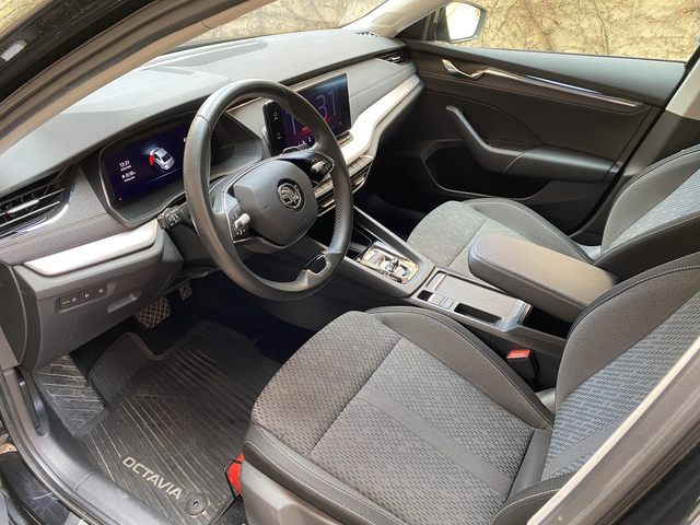 Skoda Octavia 1.5 TSI /DSG /Style - автомобили, коли, обяви за нови и употребявани 9