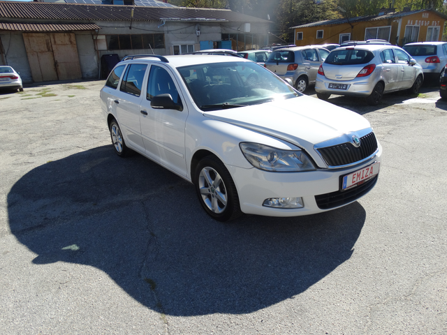 Skoda Octavia 1.6 tdi 4x4 -2броя - автомобили, коли, обяви за нови и употребявани 10