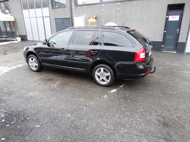 Skoda Octavia 1.6 tdi 4x4 -2броя - автомобили, коли, обяви за нови и употребявани 4